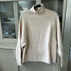 NWT Express cream/tan mock neck sweater. Size XS